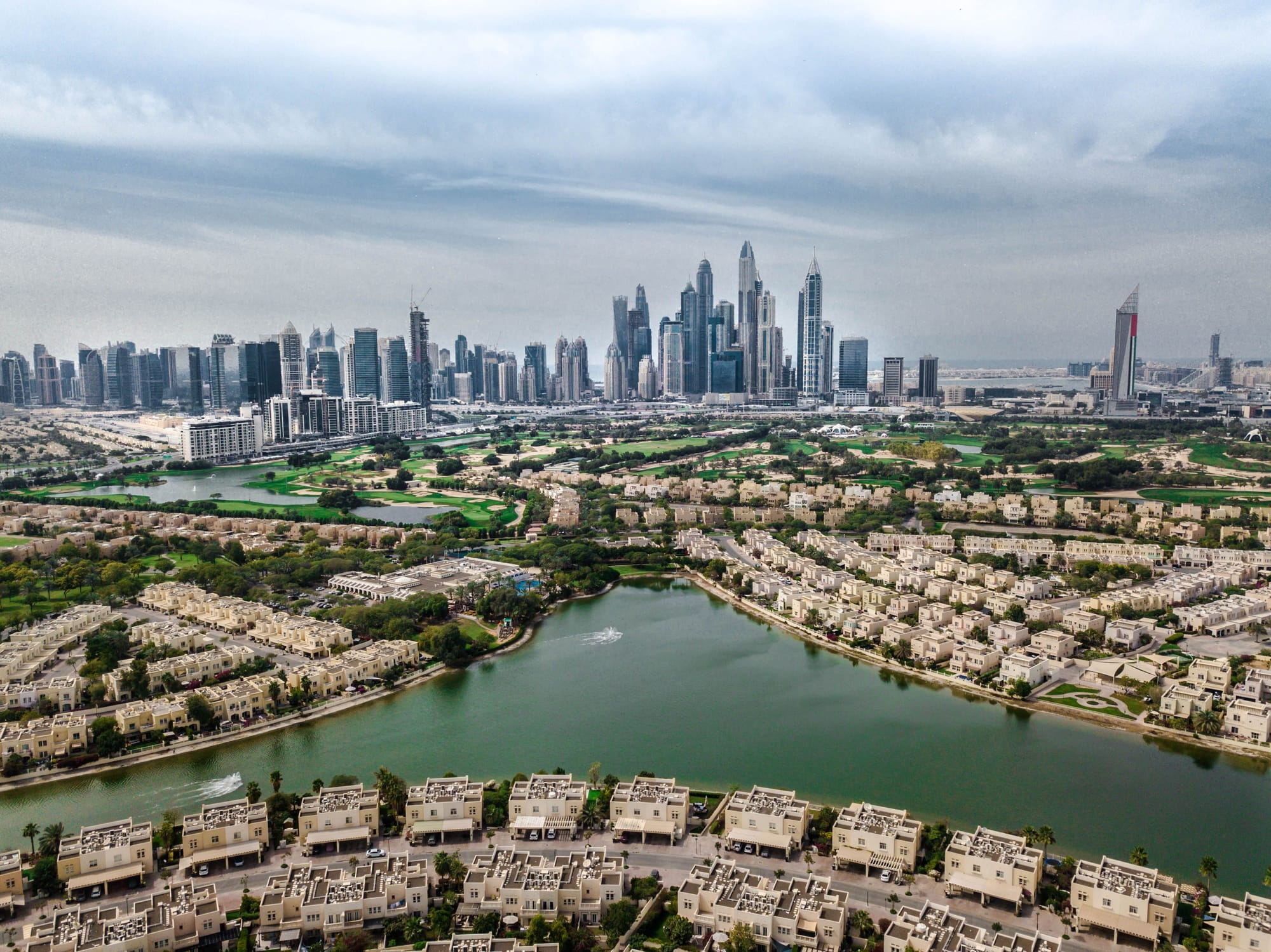 Off-Plan vs Resale in Dubai 2026: A Decision Framework for Investors