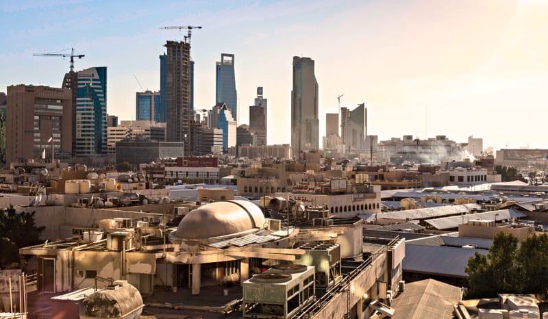 Saudi Arabia Opens to Foreign Property Buyers: How It Compares to Dubai